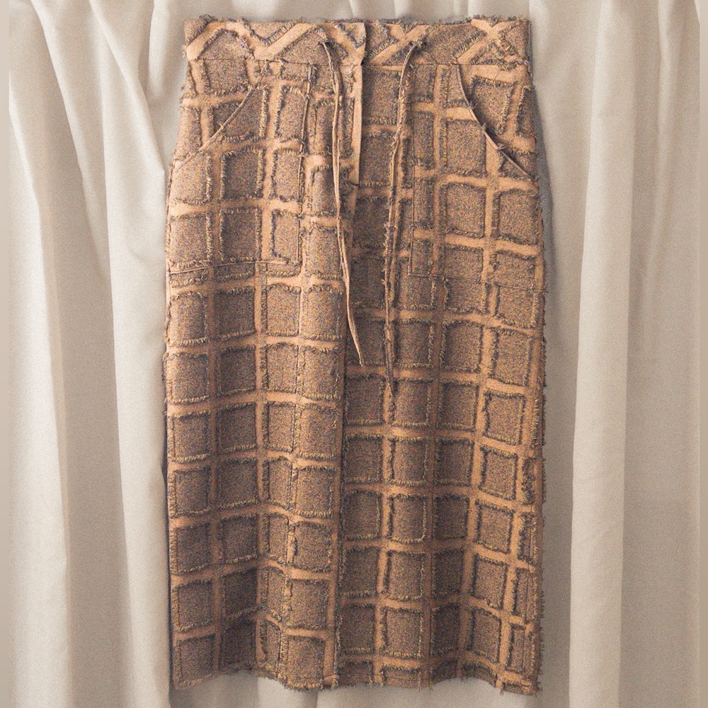 Textured Bouclé Grid Midi Skirt – Architectural Minimalist
